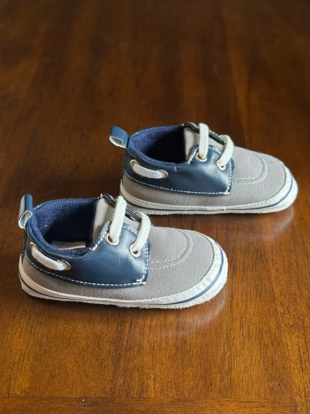 Hudson Baby Gray and Navy Canvas Infant Shoes (12-18 months)